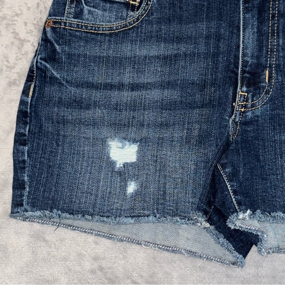 New with Tag Maurices High Rise 3.5” Denim Jean Shorts Size 6 - Picture 6 of 11